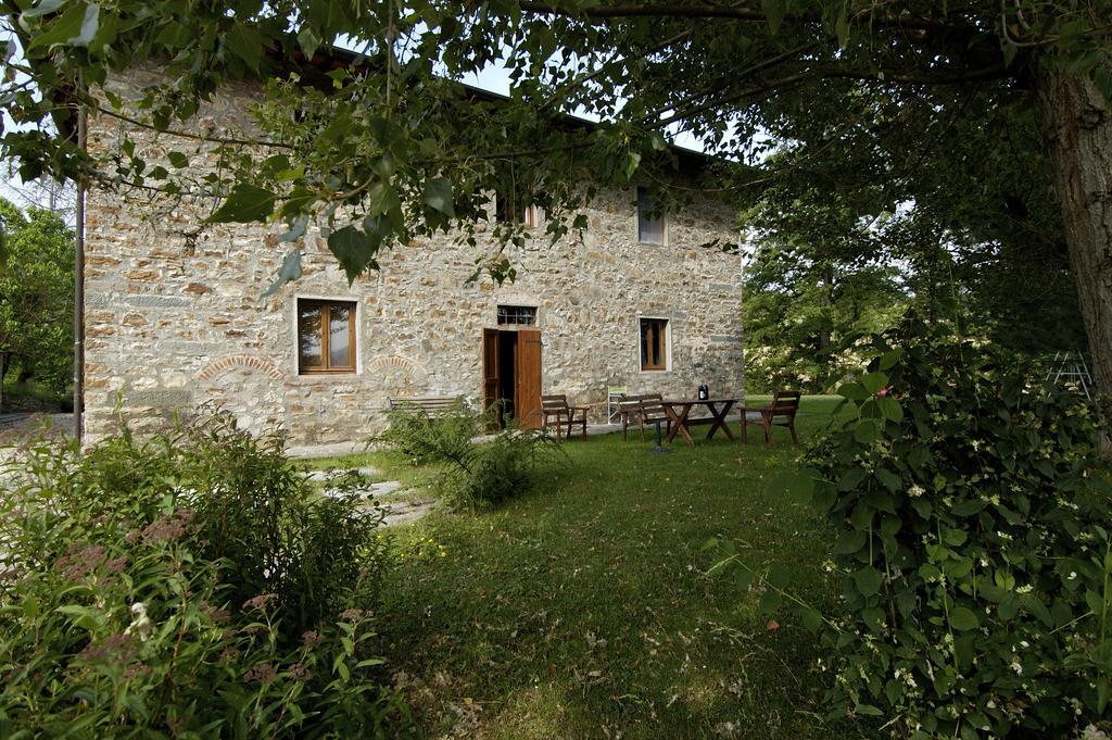 Agriturismo Castello Di Querceto Lucolena in Chianti Exterior photo
